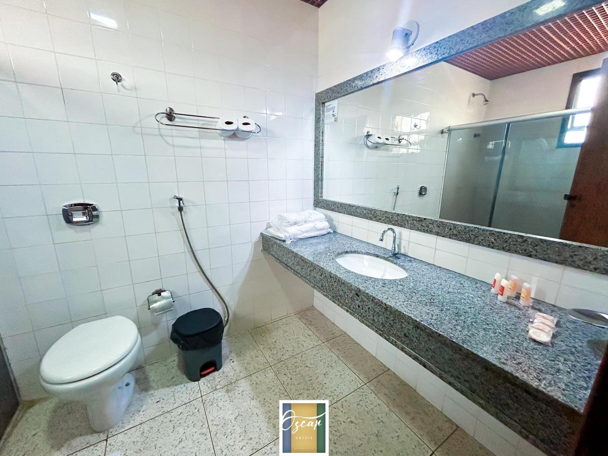 Suite,1765676333:JPEG